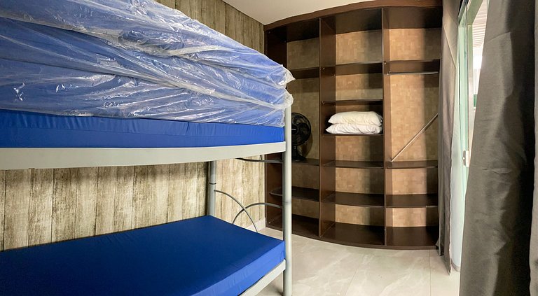 ZF02H Casa com 5 dormitórios, Piscina em Container Diferenci