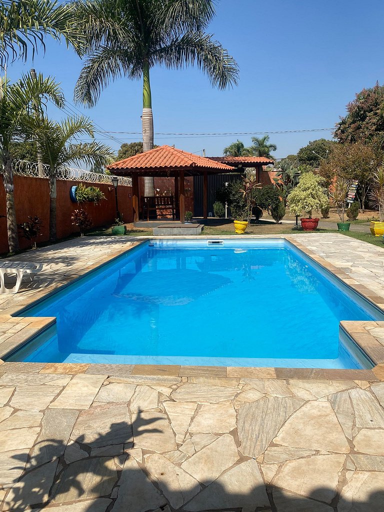 CRF Sobrado em Condomínio · Piscina + Jogos · 25 lugares per