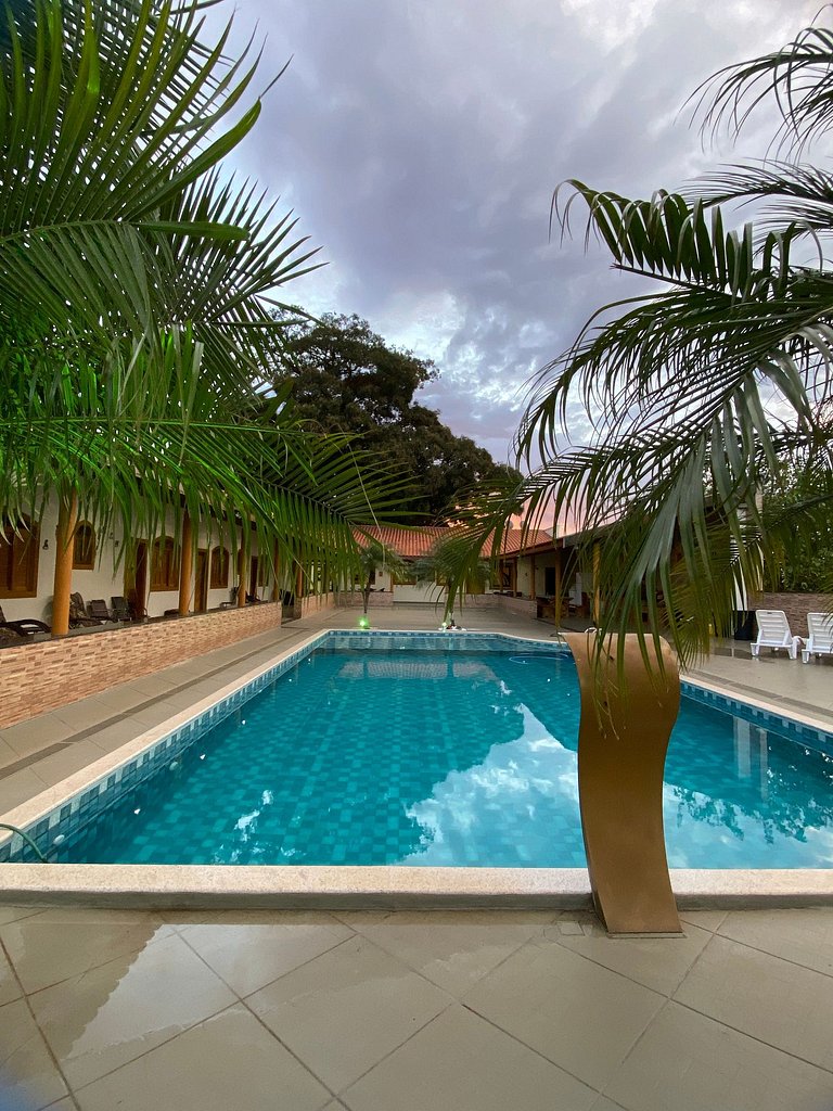 WO04H Chácara Luxuosa e Relaxante na Rodovia Limeira/Cosmópo