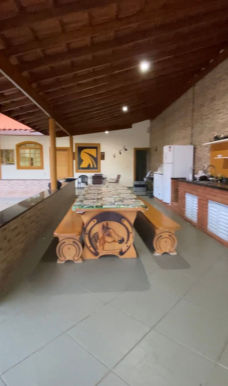 WO04H Chácara Luxuosa e Relaxante na Rodovia Limeira/Cosmópo