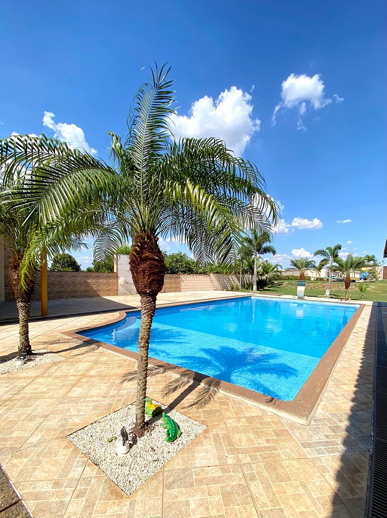 WO04H Chácara Luxuosa e Relaxante na Rodovia Limeira/Cosmópo
